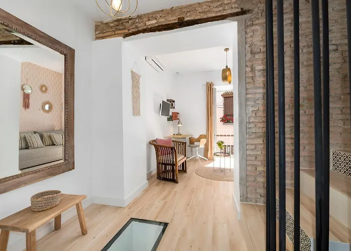 Urban Rose , Superb Private House In Historical Center, With Sunny Rooftop